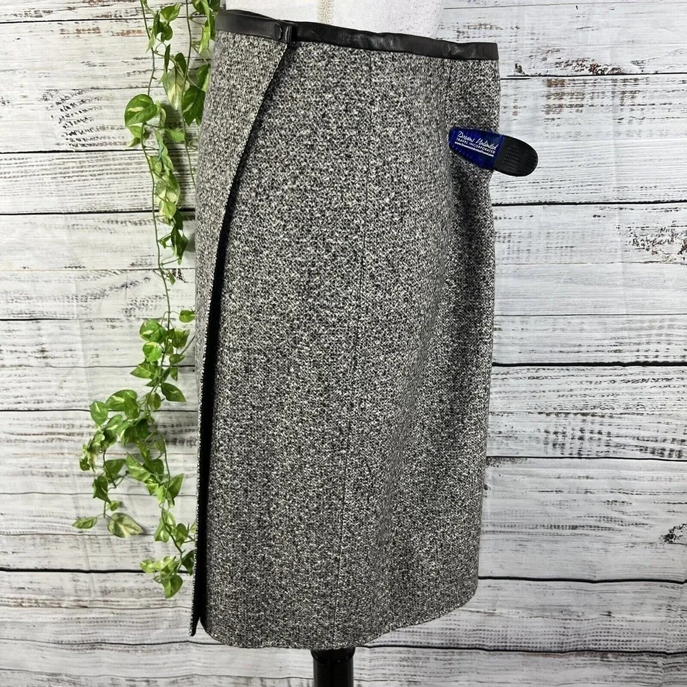 Worth Skirt size 4 Black Gray Wool Tweed Wrap Knee Faux Leather Career Modest
